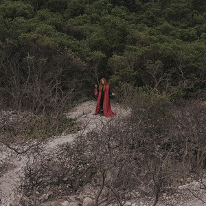 Riani Sovana - Menjadi