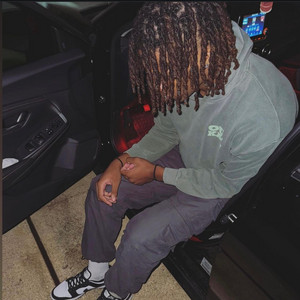 Uluvryry - 40 (feat. Jordan!)