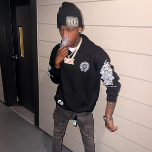 Give me a LO by Qmc Reece