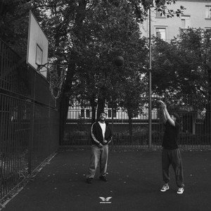 Не плачь by RUBI, seneamin