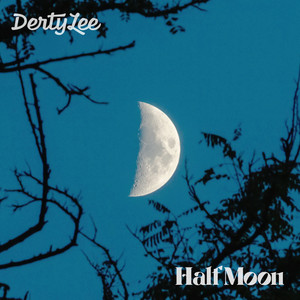 Half Moon by DertyLee