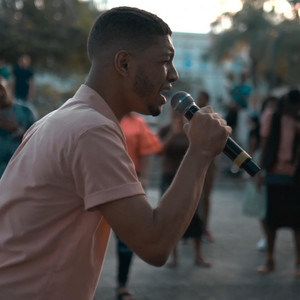 Espíritu Santo Fluye, Yahweh Se Manifestará, Quién Podrá – Grupo Genuine (En Vivo) — Grupo Genuine