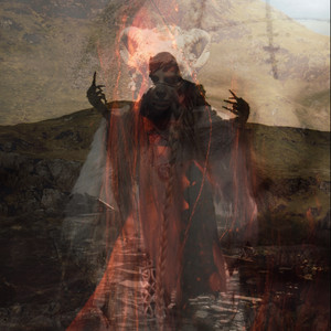 TASHA TARUSØVA — Vikings