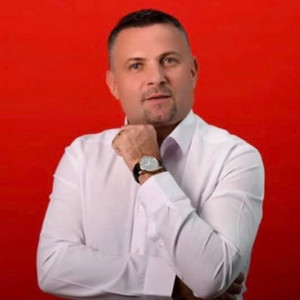 Perlat Sheqeri - Fshatari dhe gomari