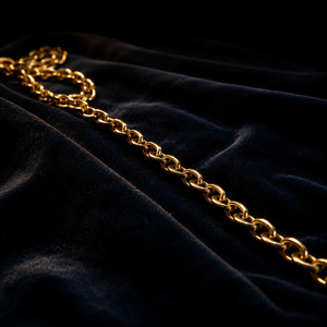 Pull me In by Niro Lux
