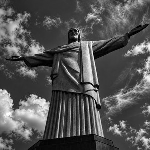 Fuego de Favela by Variceloz
