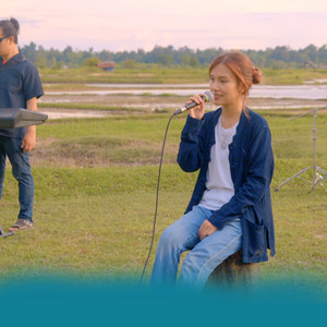 May Una - ລຳຜູ້ໄທໃຫຍ່ ຊວນອ້າຍແຫຍ່ມົດແດງ