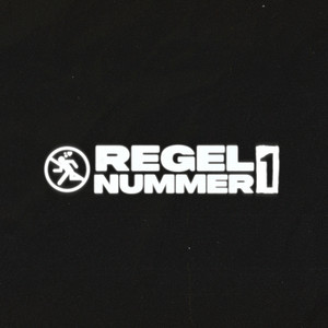 Regel Nr.1 by Karamel19