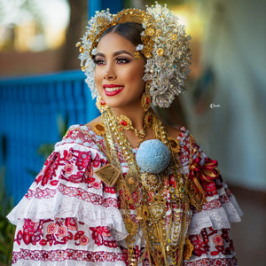 CHAKATIN - EL Punto Panameño Viviana Nicole Córdoba Martinez