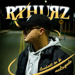Noche En La Luna by R T H U R Z