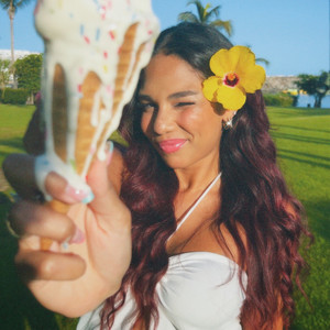 Lucy Calcines - Vainilla