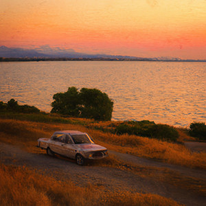 Portada de EASTSIDE
