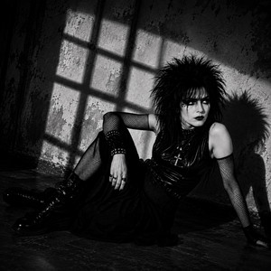 She's a Goth - requiem by post-punk'er