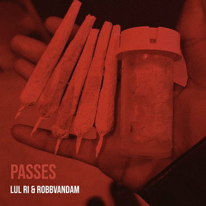 Passes by Lul Ri, RobbVanDam
