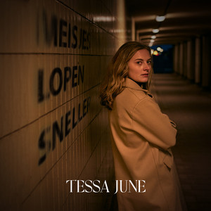Meisjes lopen sneller by Tessa June