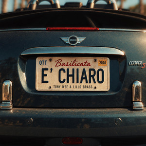È chiaro by Tony Wee, Lillo Brass, TroppoAvanti