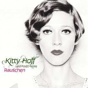 Ein Postpaket by Kitty Hoff