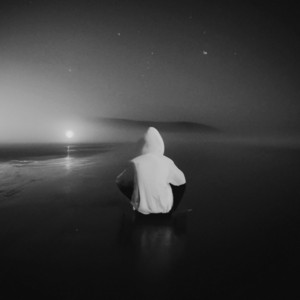 Alone at Night - Slowed + Reverb by Marcelo De Carvalho, beachgazing