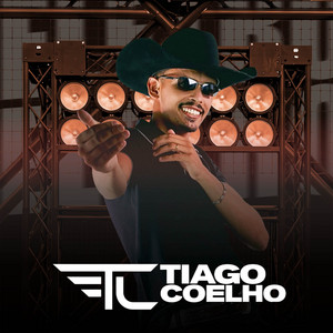 Cê Vai Sair do Cabaré by Tiago Coelho