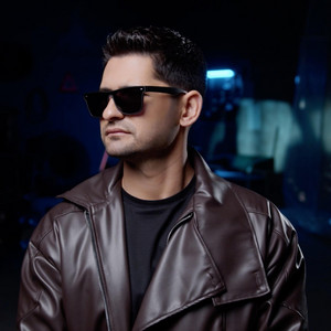 Sohbet Bayramow - Ozunmi Ya Fake (feat. Twist TM)