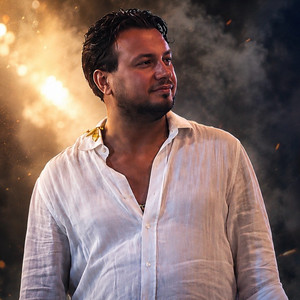 لا لا يا ولفي لالا by Wadih El Cheikh
