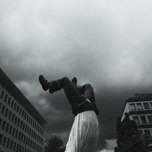 Oper by Prezident, Jay Baez