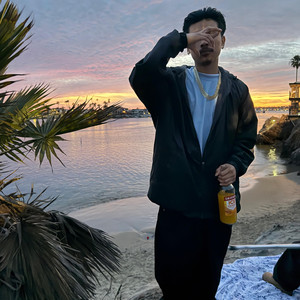 LongLiveMenacexKnuckles by Glo Floccin