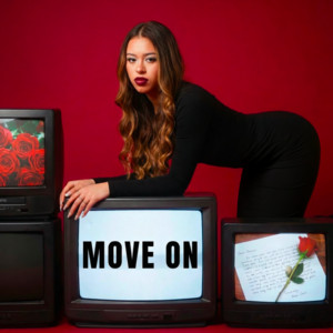 MOVE ON by shiori costa