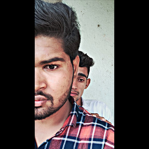 LxMusicPro - Everybody Hurts