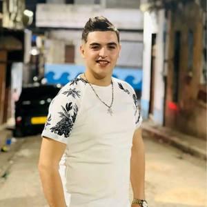 Cheb Amine Tigre - ناس في لاكوست تلبس انت ڨعد كبس كبس