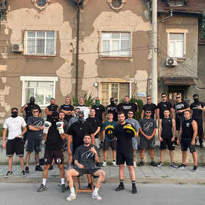 Kesh Pronto - FAMILIA