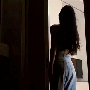 只路过一季（DJMx）（Dreams & 七哼Qhyung Remix）｜车载R&B｜遗憾版｜车载版｜短暂同行的人却偏偏留下最长的一段回声 by 詹幻云