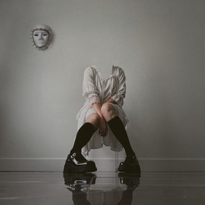 Amanda Frances - death of the party