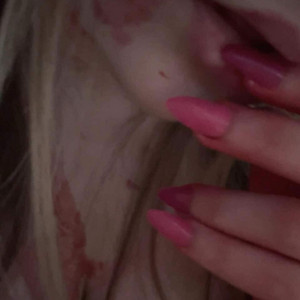 Bloody FingerTips by TruGraveYard