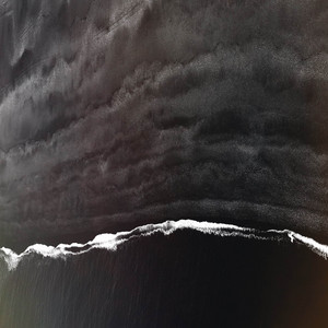 Moving Horizon by Extremis, Almost Random