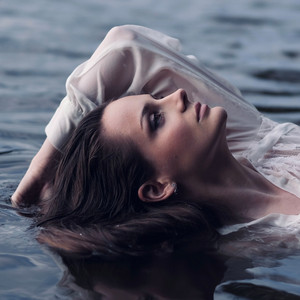 Floating by PEACHY
