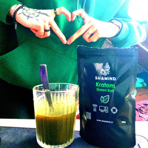 Miluju tě jako Kratom by 10K Khaaya