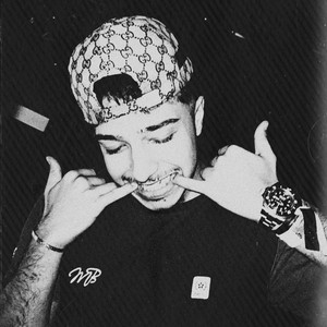 Dior Justin - Telepi családod