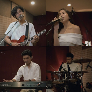 Feeling by Adrian Setiawan, Cika Amalia