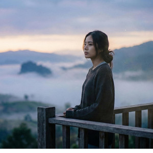อุษาสาง by Phila Official