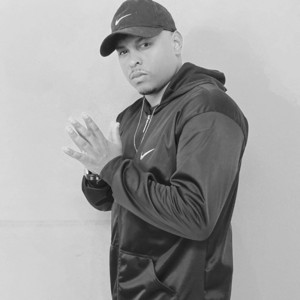Ela Vem Pro Baile Funk Pra Fuder Com os Cria