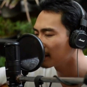 ชายสามคน by Boy Imagine