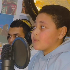 أصوات التلاوة - إِنَّ اللَّهَ وَمَلَائِكَتَهُ يُصَلُّونَ عَلَى النَّبِيِّ