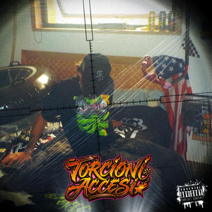 TORCIONI ACCESI by Vuem