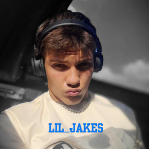 Lil Jakes - Lil_Jakes-Municipaliteit sit aan die water