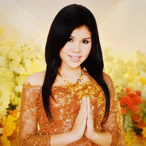 ភ្ជុំបិណ្ឌដល់ហើយ by មាស សុខសោភា, Ponleu Neakhos