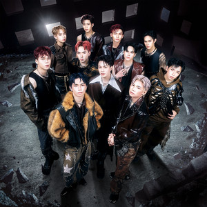 SHOW ME (feat. Đông Quan, Cường Bạch, Wonbi, Minh Hiếu, Swan Nguyễn, Hoàng Long, Duy Lân, minhtin, Đức Duy, Lâm Anh & Phúc Nguyên)