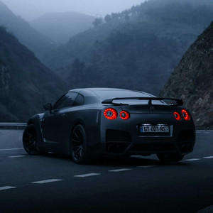 Ev