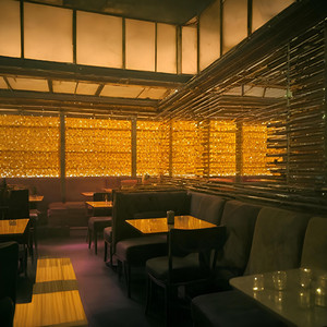Max Bitov — Restaurante