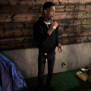 NEVA SEEN by Qmc Reece